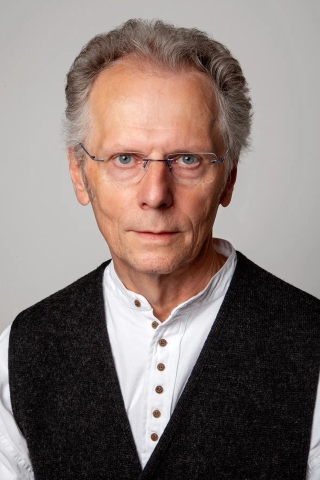 Gerd Klein mit freundlichem Lächeln